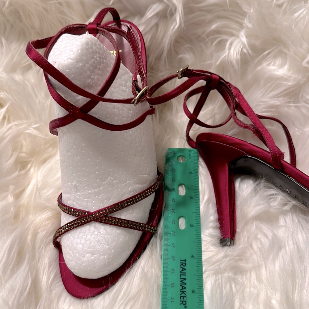 LAUREN /Ralph Lauren burgundy jeweled ankle strap heels